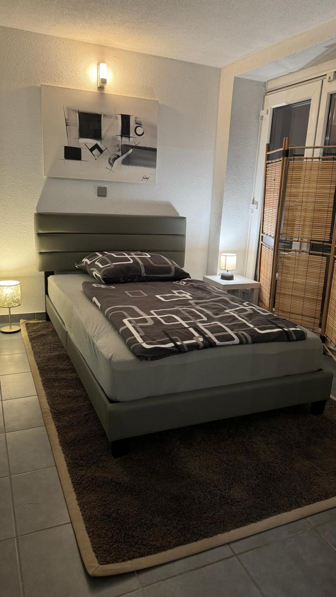 City Apartement Linz Fuer 5 Gaeste Mit Self-Checkin Und Kueche Exterior foto